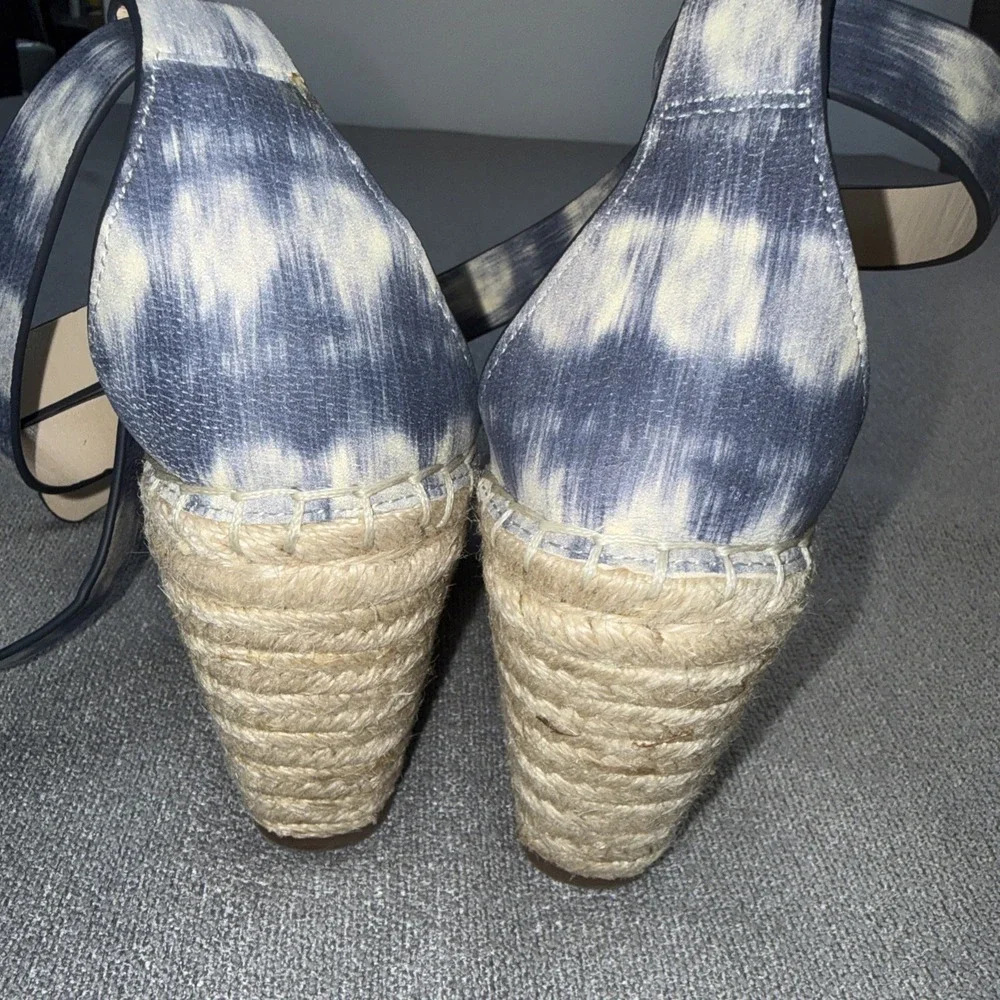 Vince Camuto Sandal Womens 7.5 Leddy Navy Espadrille Wedge Heel Ankle Wrap Suede